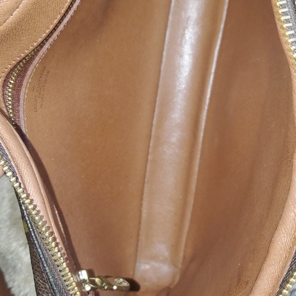 *Sold*Louis Vuitton Marly Dragonne GM - Picture 7 of 12